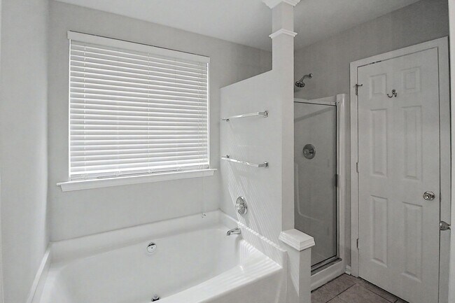 Building Photo - 1416 Rumstone Ln