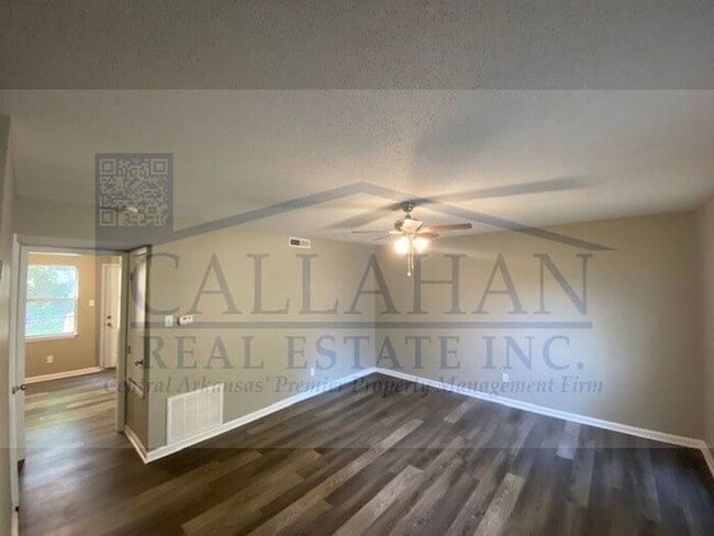 Building Photo - Midtown 2 Bedroom Townhome