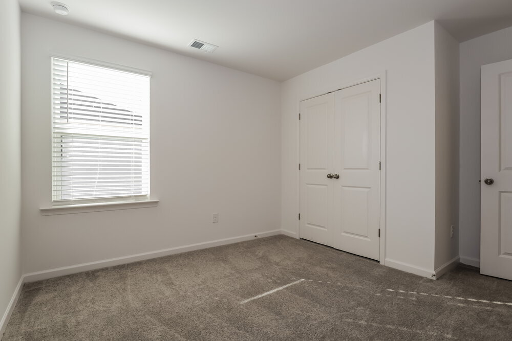 Building Photo - 209 Paisley Wy