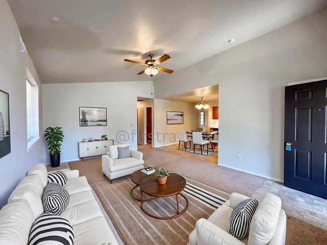 Building Photo - 7590 W Camas St