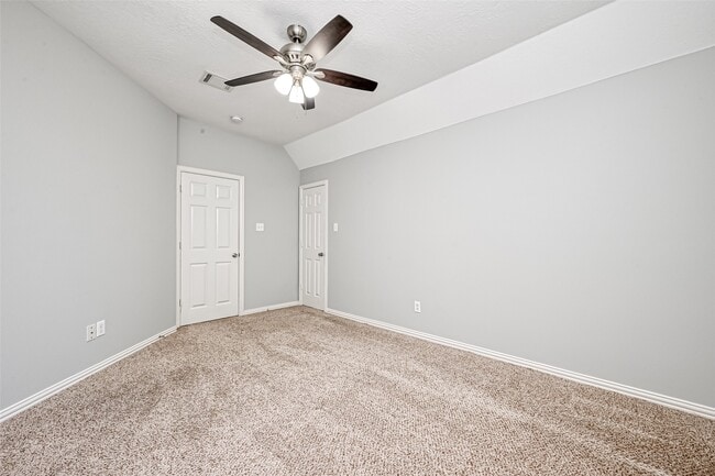 Building Photo - 4907 Mountain Fork