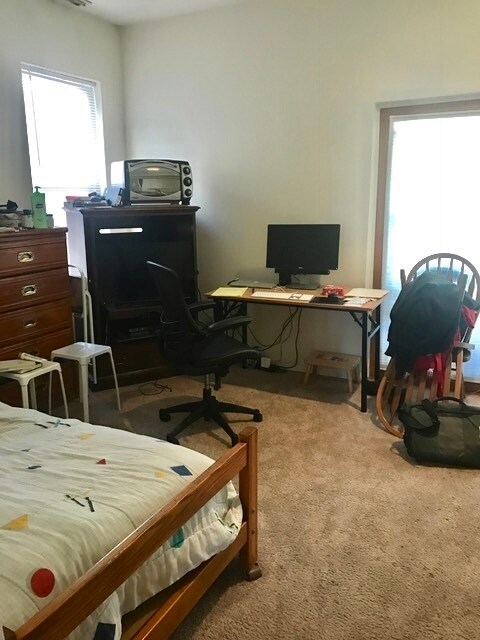 Building Photo - 1933 N Sedgwick St