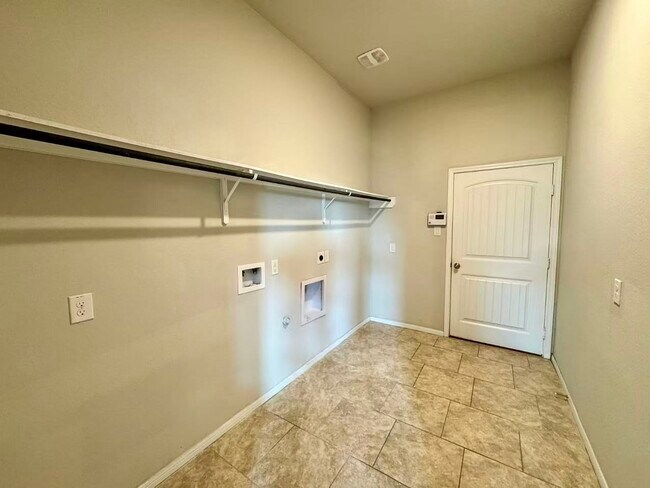 Building Photo - 28943 Grand Teton Ct