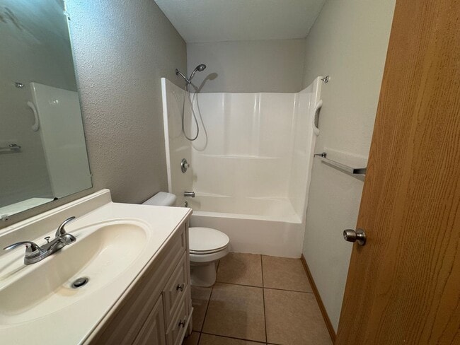 Building Photo - 36/38 Amy Lynn Drive