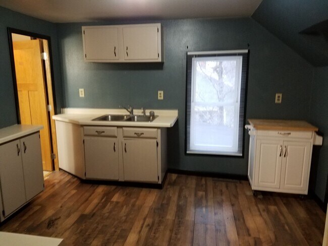 Building Photo - nre1633