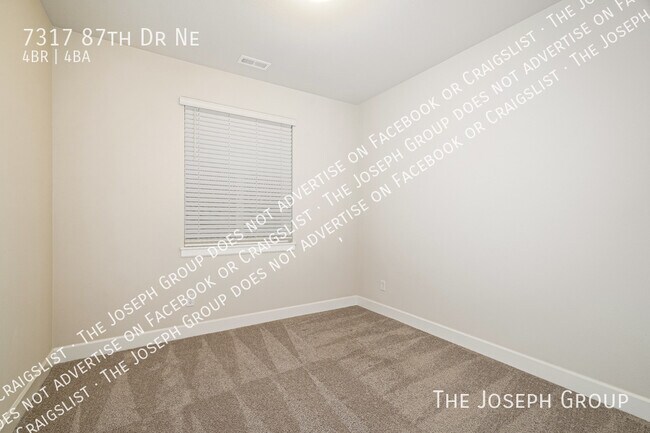 Building Photo - 7317 87th Dr NE