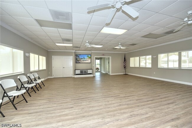 Building Photo - 473 12th Ave S