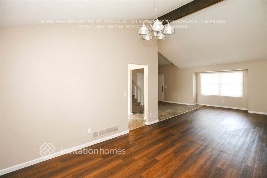 Building Photo - 19030 E Chaffee Pl