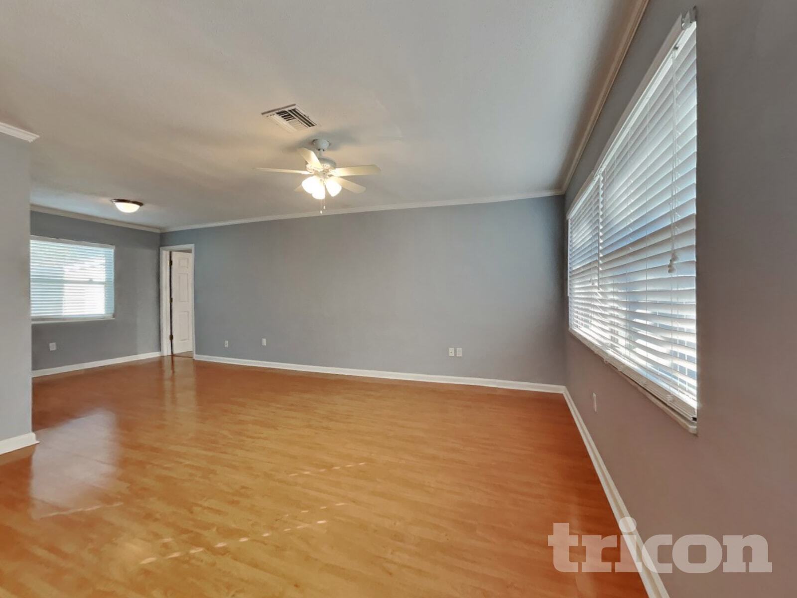 Building Photo - 10461 110th Way N