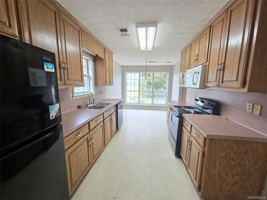 Building Photo - 1413 Co Rd 43