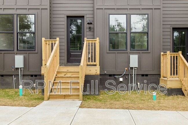 Building Photo - 4021 Clarksville Pike
