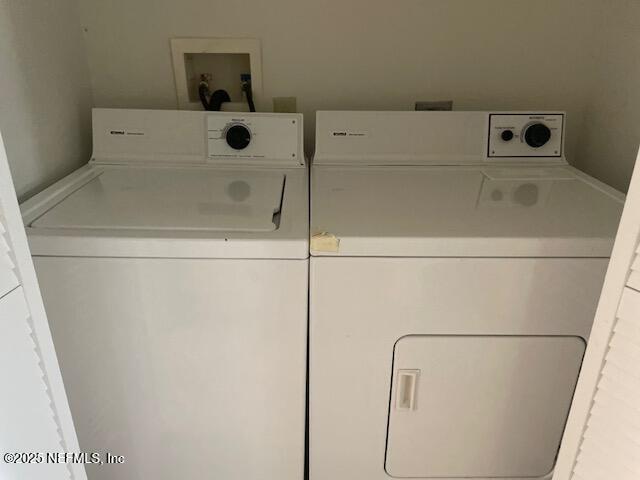 Building Photo - 400 E Bay St