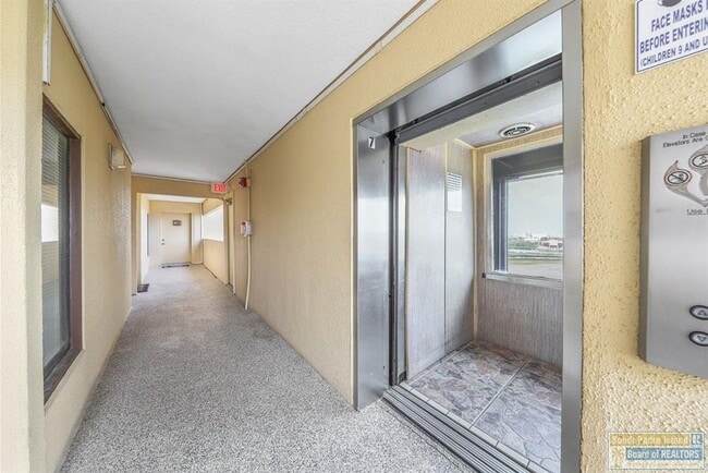 Building Photo - 6403 Padre Blvd
