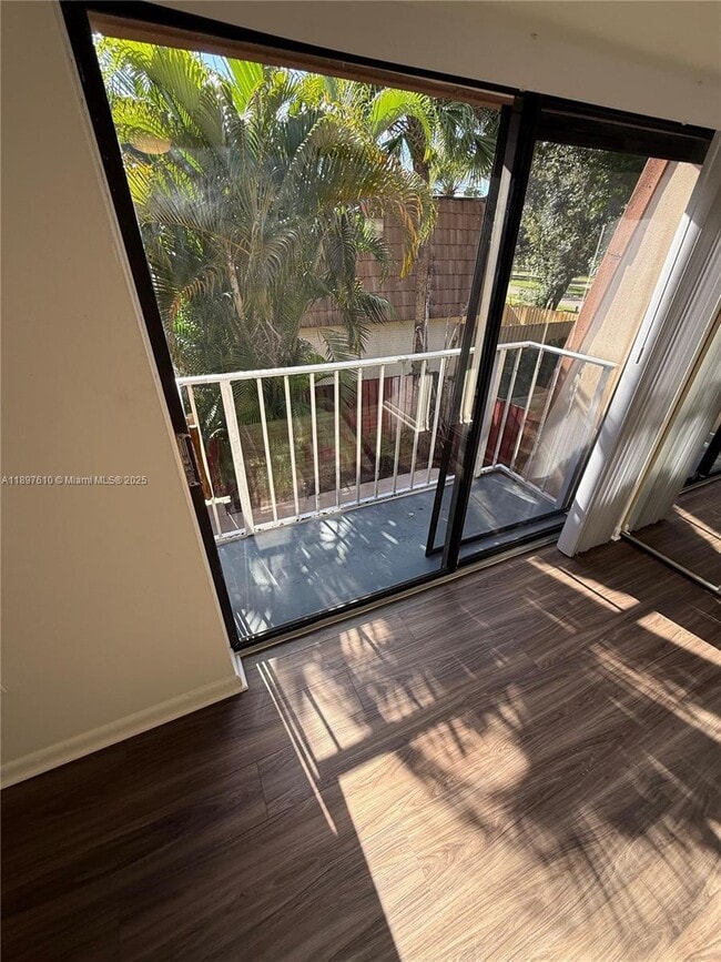 Building Photo - 738 Mill Valley Pl