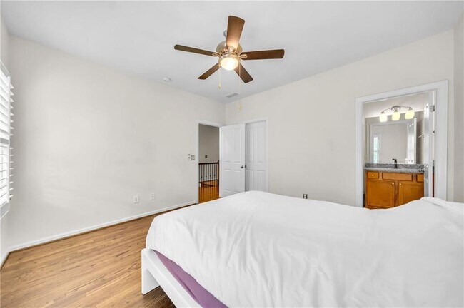 Building Photo - 3676 Brookhaven Manor Crossing NE