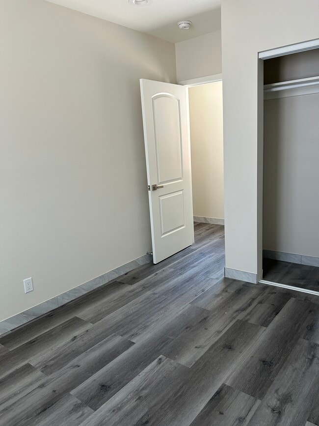 Building Photo - 10820 Croesus Ave