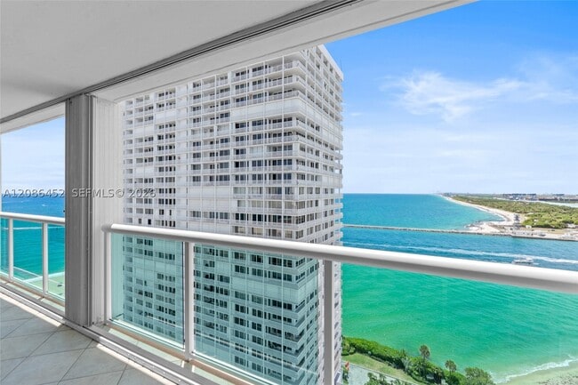 Building Photo - 2100 S Ocean Dr