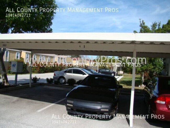 Building Photo - First Floor/Pet Friendly/Pool/GREAT Location