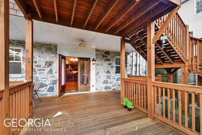 Building Photo - 841 Argonne Ave NE