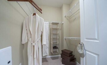 Building Photo - 1 bedroom in League City TX 77573