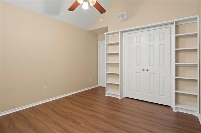 Building Photo - 3715 Dahlia Dr