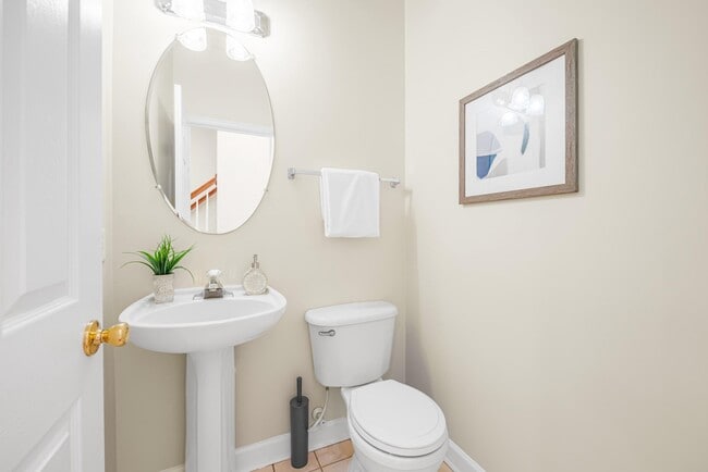 Building Photo - 631 Gatestone St