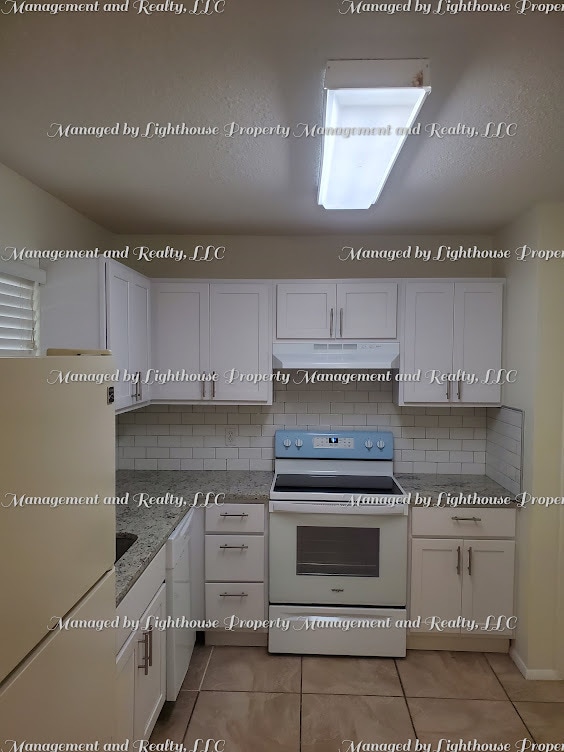 Building Photo - Peaceful Atlantic Beach Townhome