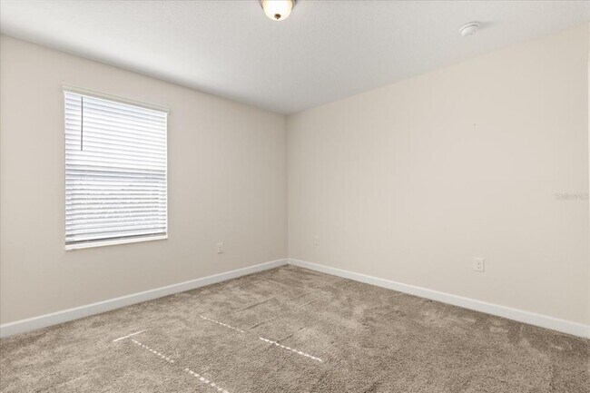 Building Photo - 9131 Cut Shot Dr