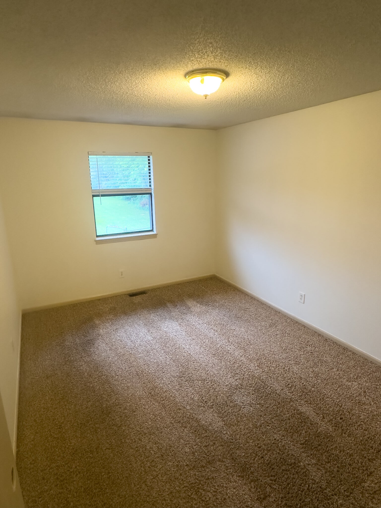 Master Bedroom - 410 NE 81st St