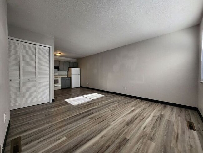 Building Photo - 2-Bedroom Home near Military Installations| Move-In Special: First Full Month Free!