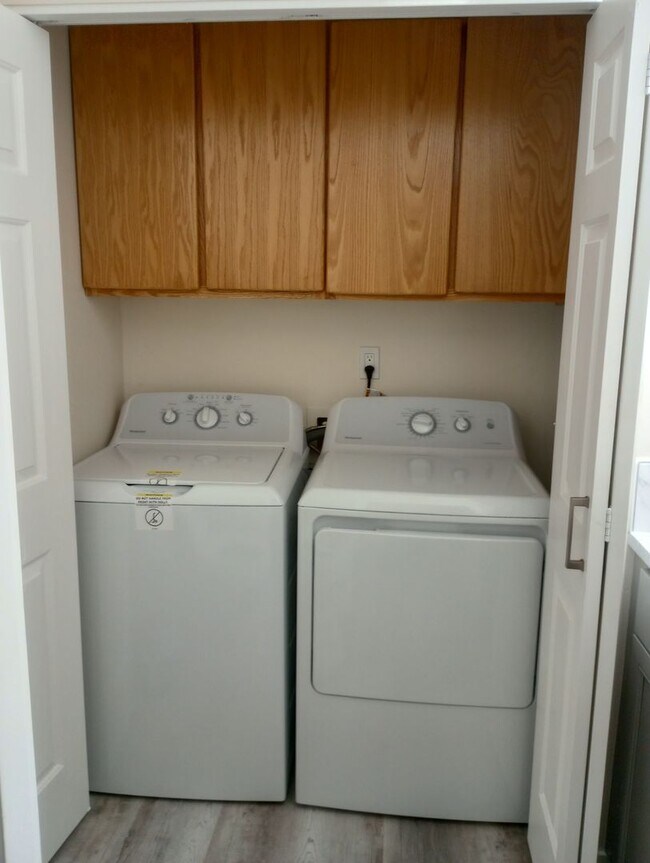 Building Photo - 5064 Festival Blvd