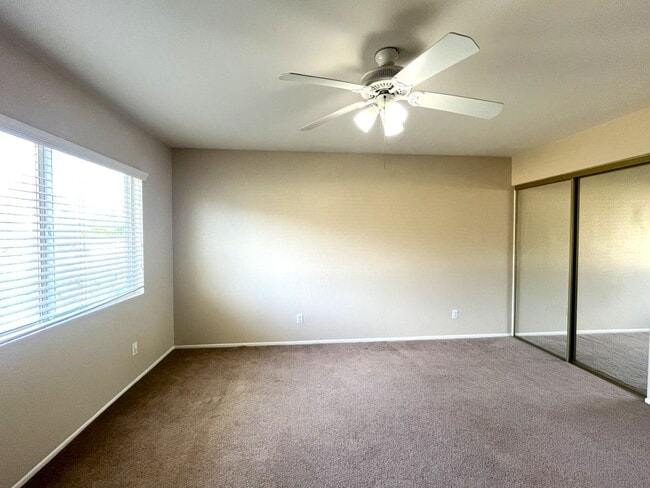 Building Photo - 4130 Prairie Dunes Dr
