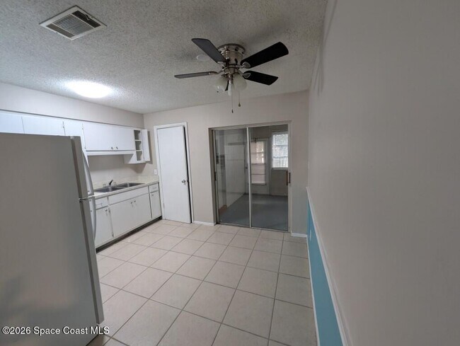 Building Photo - 759 Lunar Lake Cir