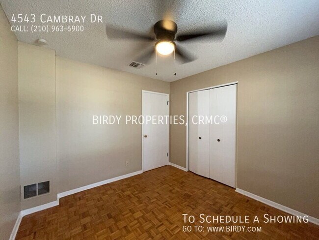Building Photo - 4543 Cambray Dr