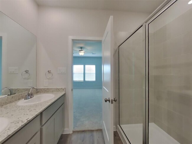 Building Photo - 11506 Prosperity Dr