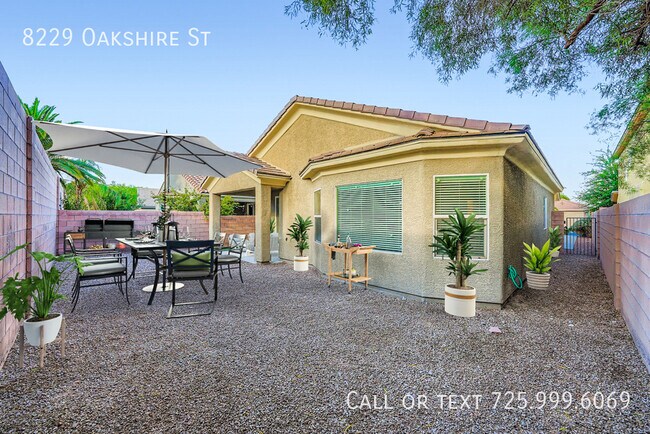 Building Photo - 8229 Oakshire St