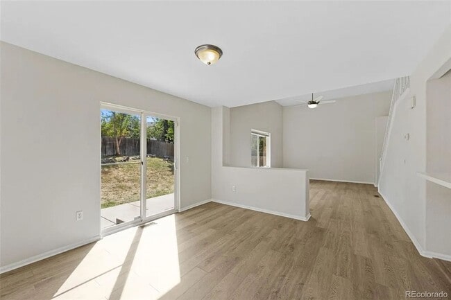 Building Photo - Newly Remodeled 3 Bed/3 Bath in Aurora.