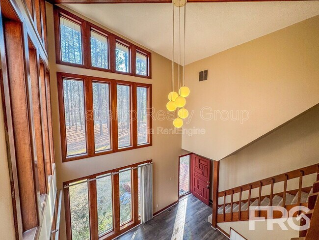 Building Photo - 1228 Forest Acres Dr