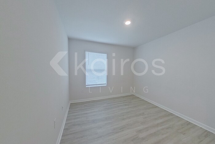 Building Photo - 209 Monarch Ln