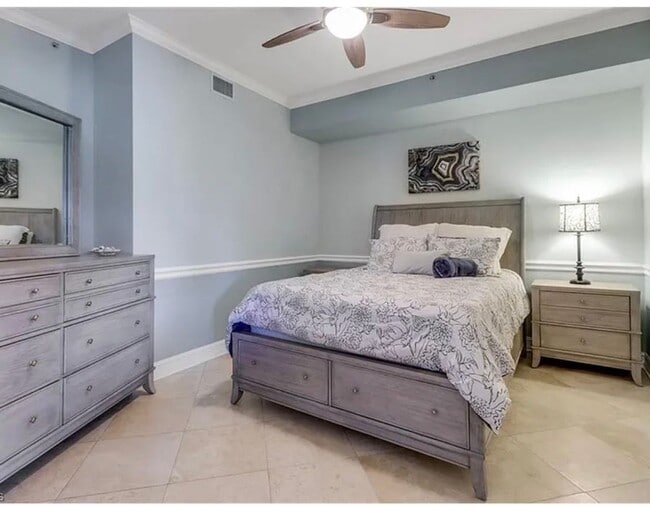 Building Photo - Fully Furnished Seasonal Condo Rental in Windstar-AVAIL DEC/JAN