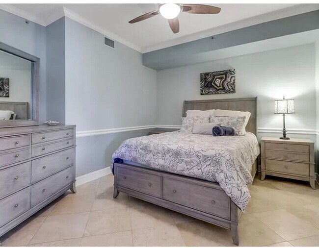 Building Photo - Fully Furnished Seasonal Condo Rental in Windstar