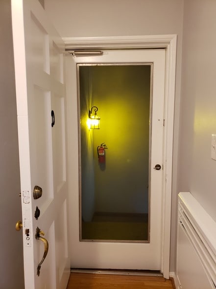 PRIVATE STAIRWELL - 305 N Palm Ave