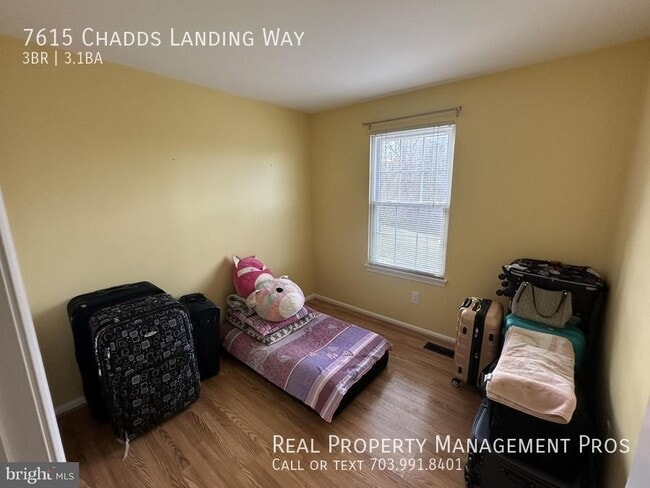 Building Photo - 7615 Chadds Landing Way