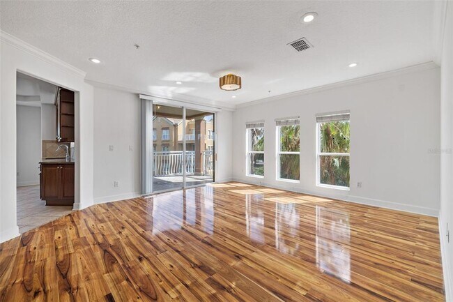 Building Photo - 7532 Toscana Blvd