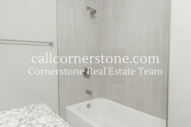 Building Photo - 4877 Bluestem Dr