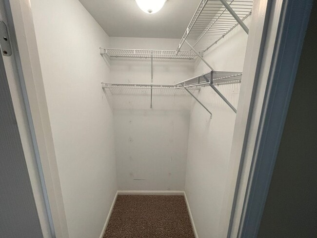 Building Photo - 2 Bed 2 Full Bath Condo w/ Garage For Rent