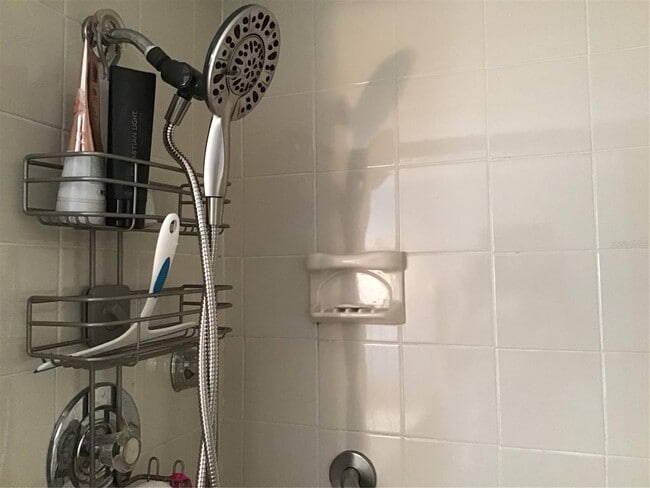 Building Photo - 714 Locarno Dr