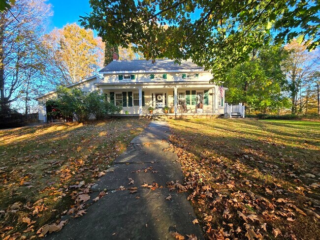 Building Photo - 826 Hurd Rd