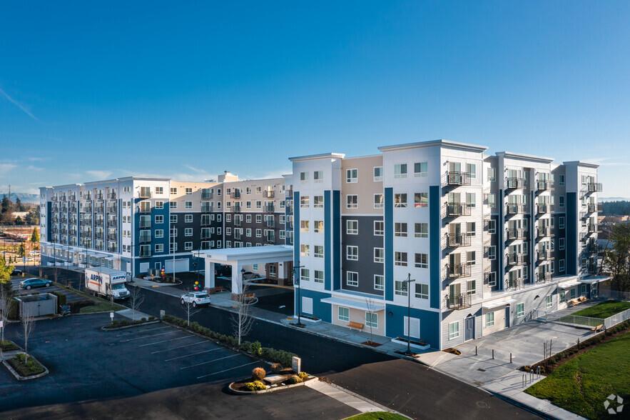 Community Controlled Access Entrance - Traditions at Federal Way