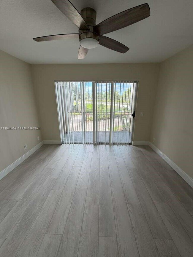 Building Photo - 1705 Palm Cove Blvd